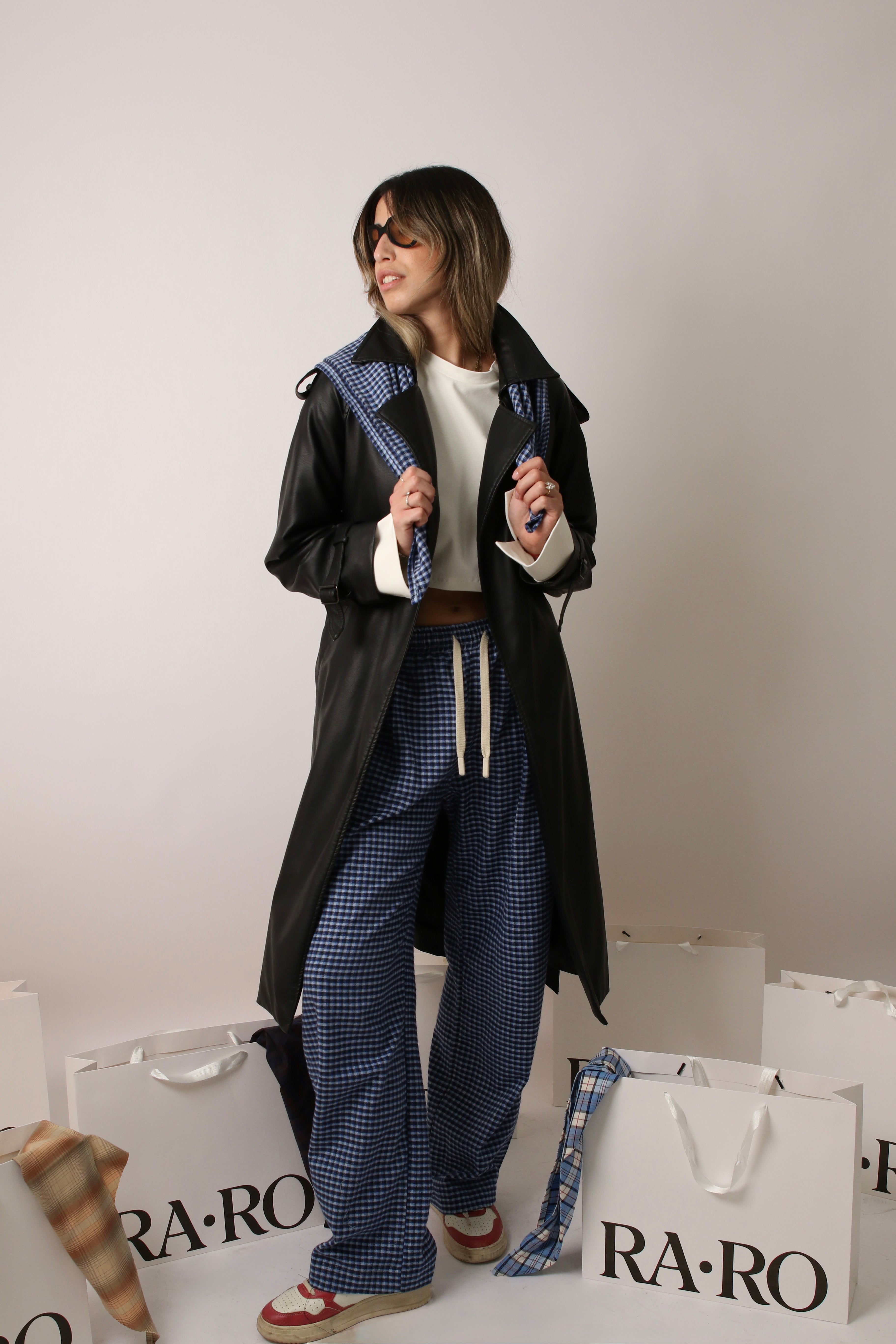 CONTRAST POCKET PANTS - BLUE