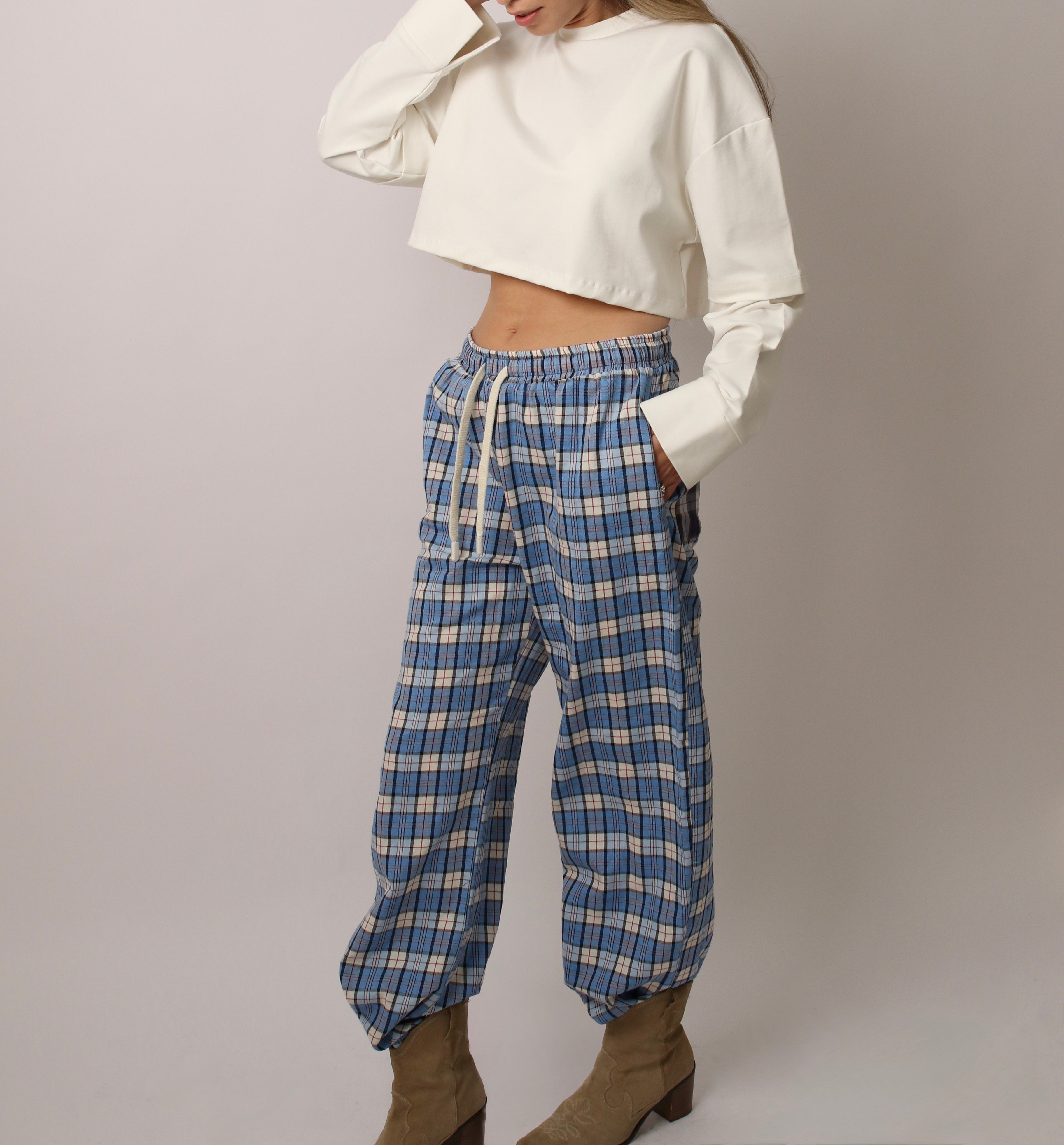 CONTRAST POCKET PANTS - SKY BLUE