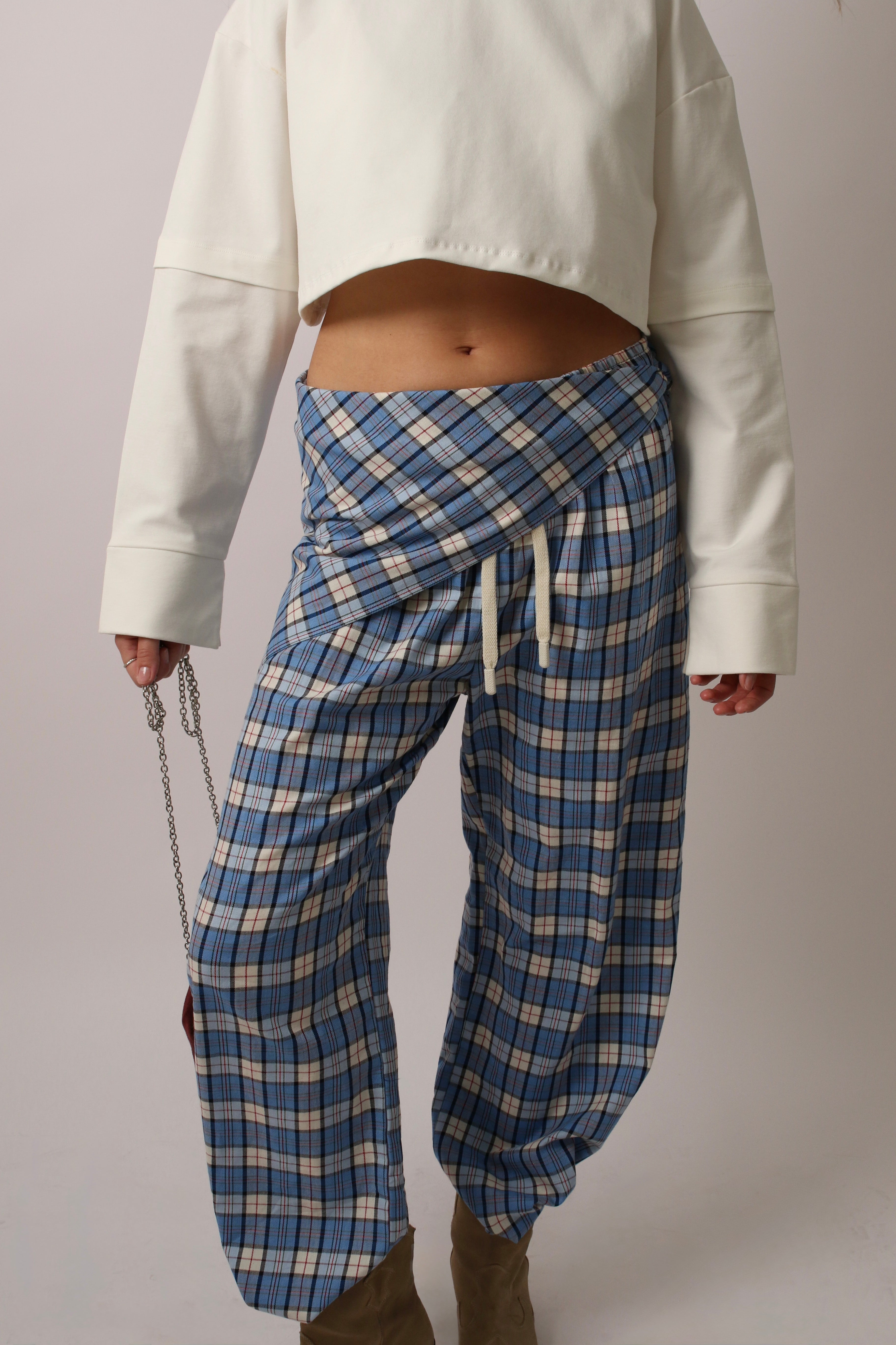 CONTRAST POCKET PANTS - SKY BLUE